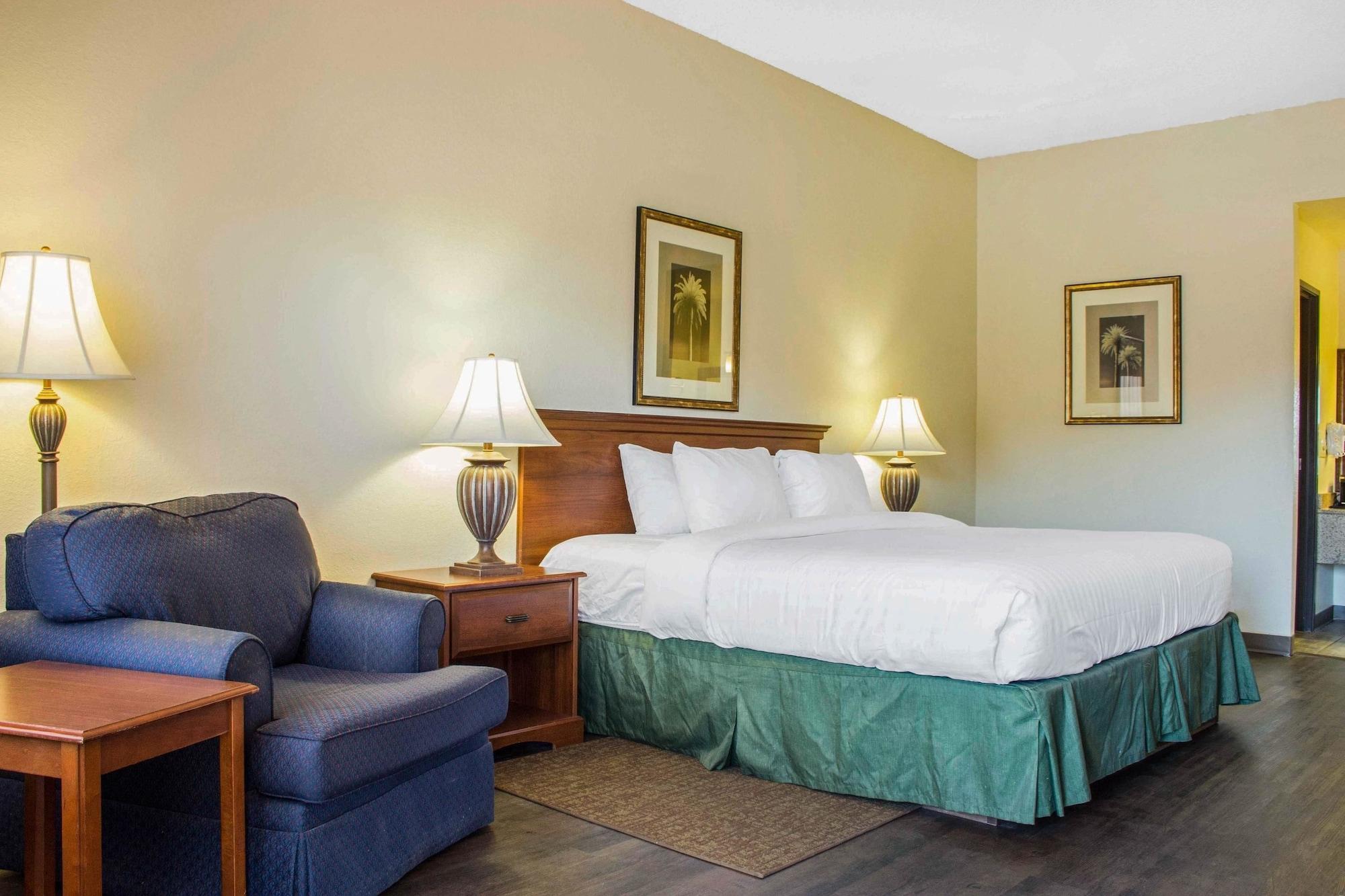 Quality Inn Benson I-10 Exit 304 מראה חיצוני תמונה