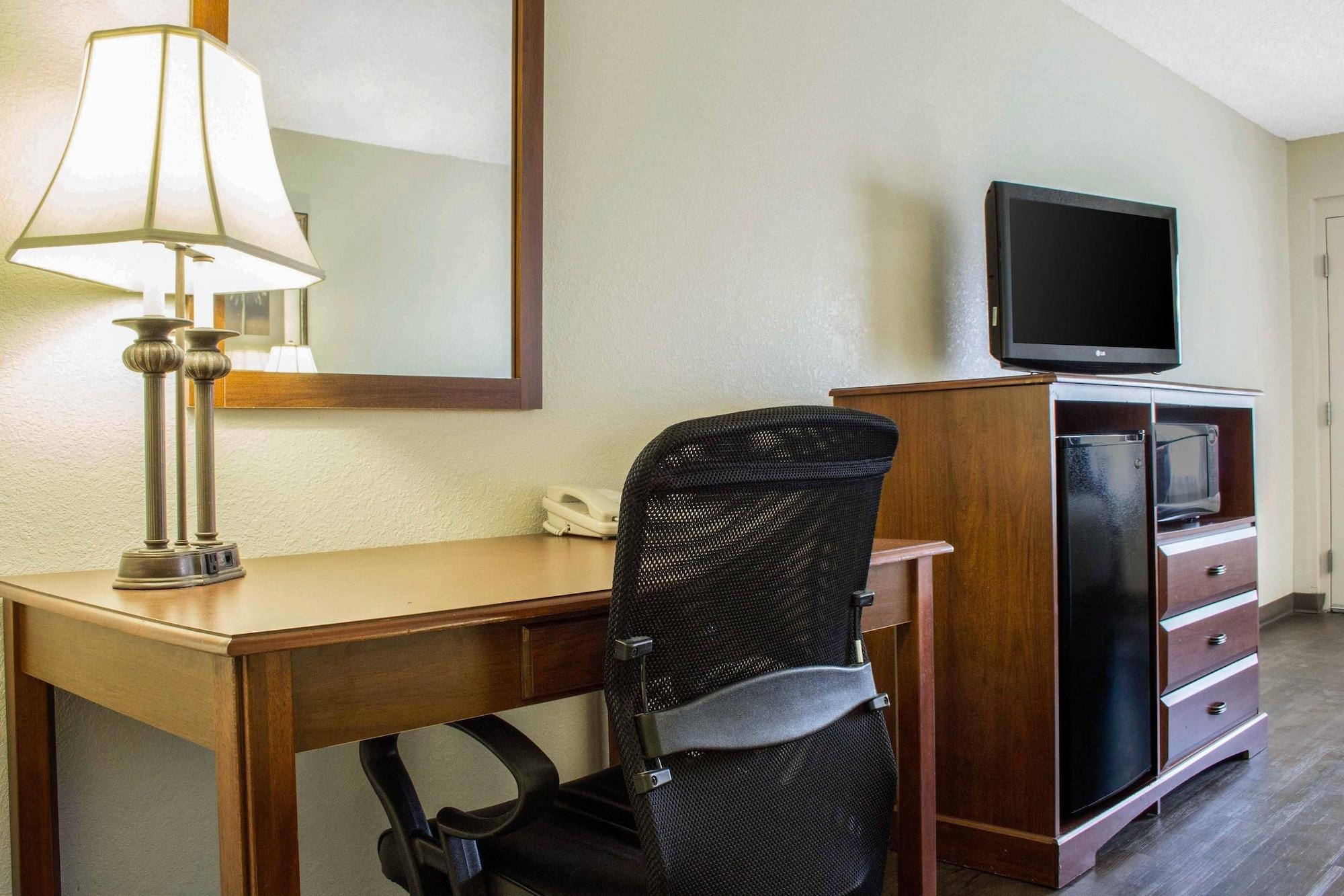 Quality Inn Benson I-10 Exit 304 מראה חיצוני תמונה