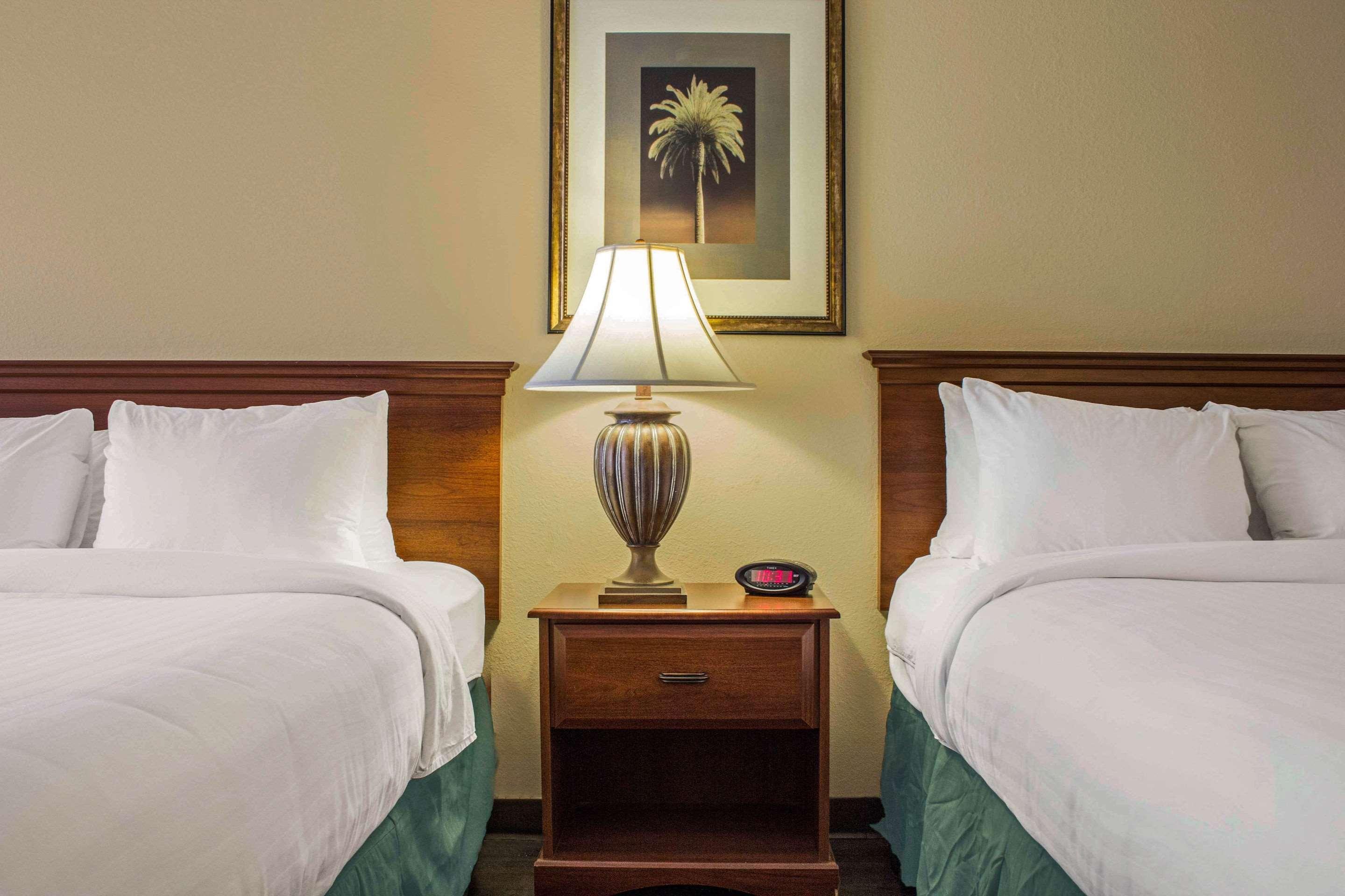 Quality Inn Benson I-10 Exit 304 מראה חיצוני תמונה