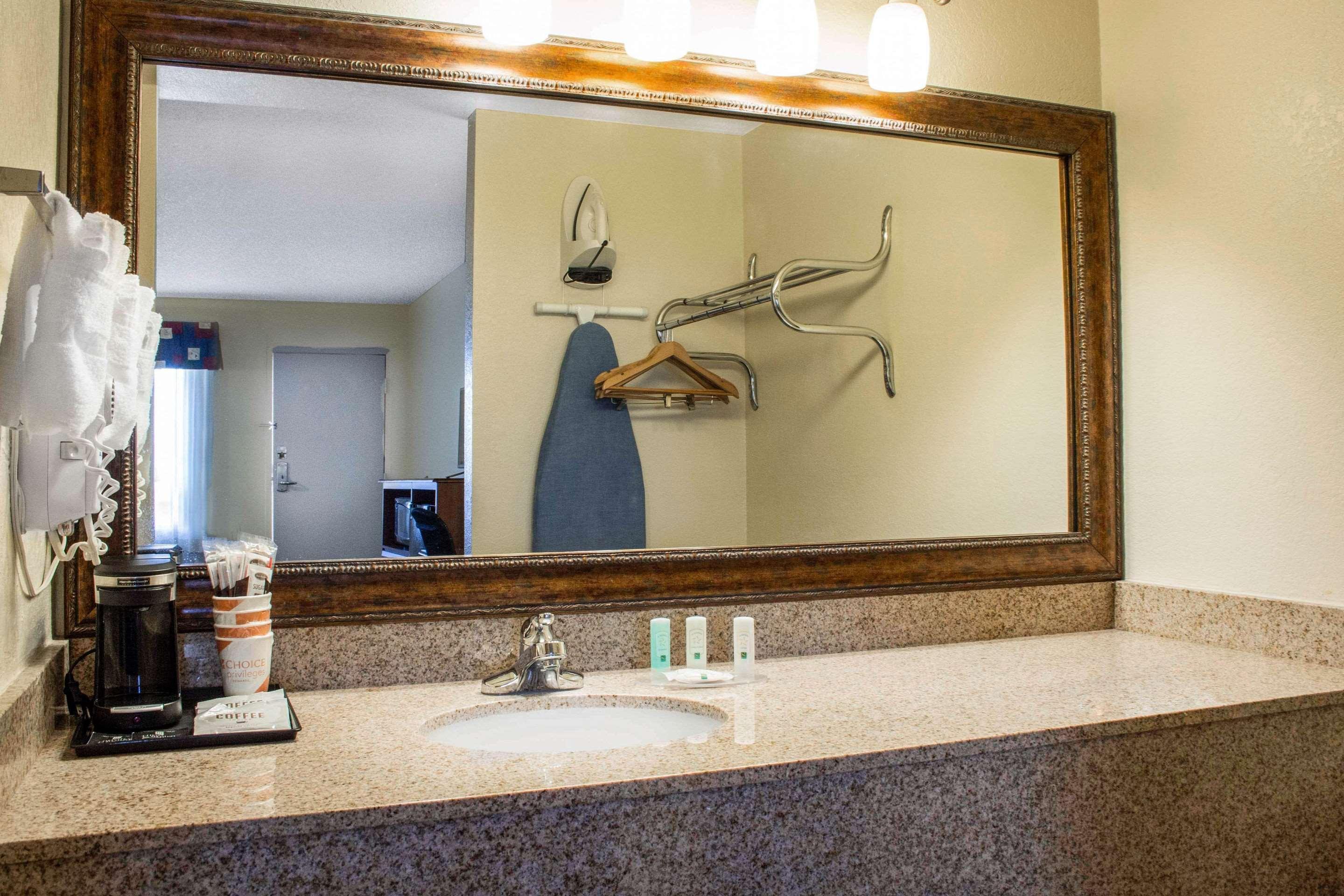 Quality Inn Benson I-10 Exit 304 מראה חיצוני תמונה